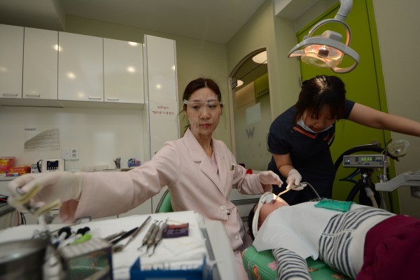 4b25862bfc8ac5aaa1e57de665687a49_1494843